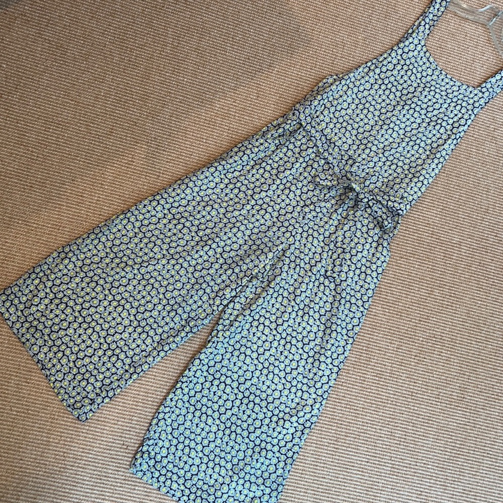Topshop Daisy Print Cropped Jumpsuit Sz 6